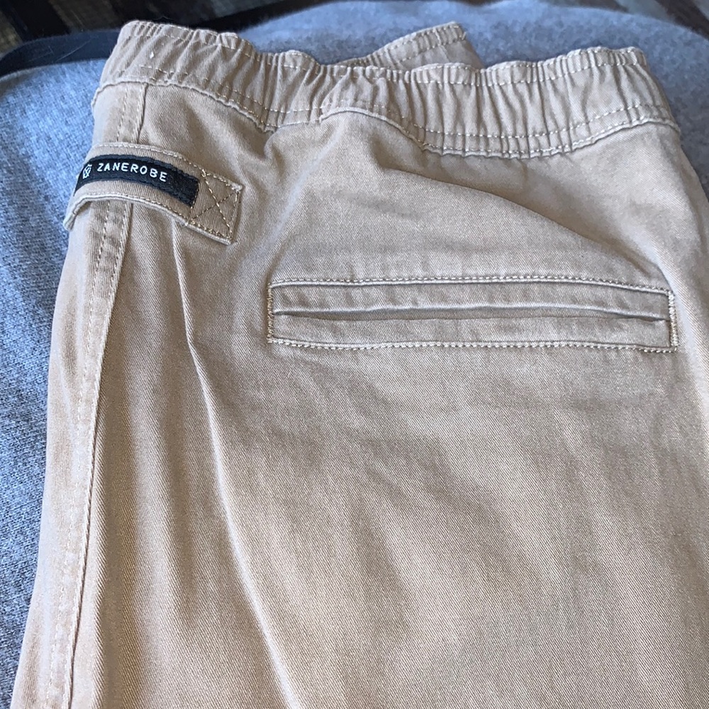 Zanerobe Khaki Joggers! Super stylish for summer!